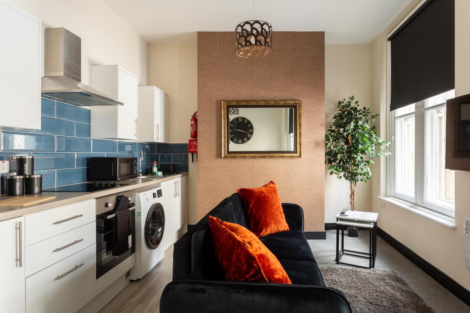 Crown Street Aparthotel Галифакс Экстерьер фото
